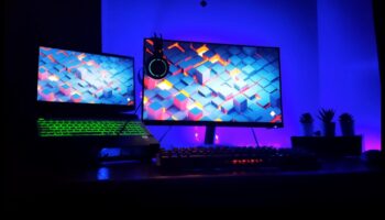 Gamer's Delight: piederumi klēpjdatoru pārveidošanai par spēļu stacijām